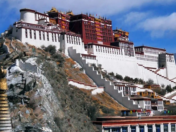 Half- Day Potala Palace Tour from Lhasa